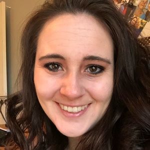 Meet your Posher, Roxanne